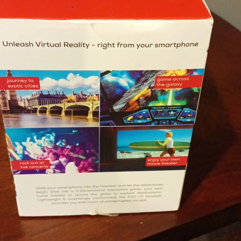 Black Virtual Reality Headset